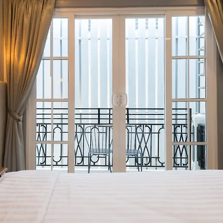 White Ivory Bed And Breakfast