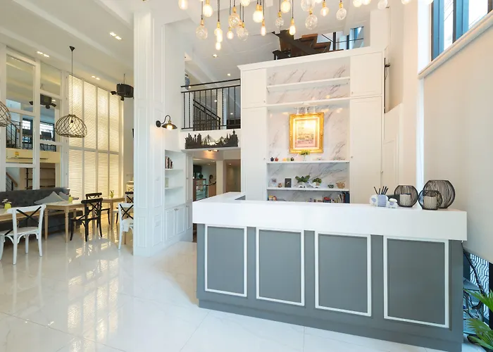 Hotel White Ivory 3*