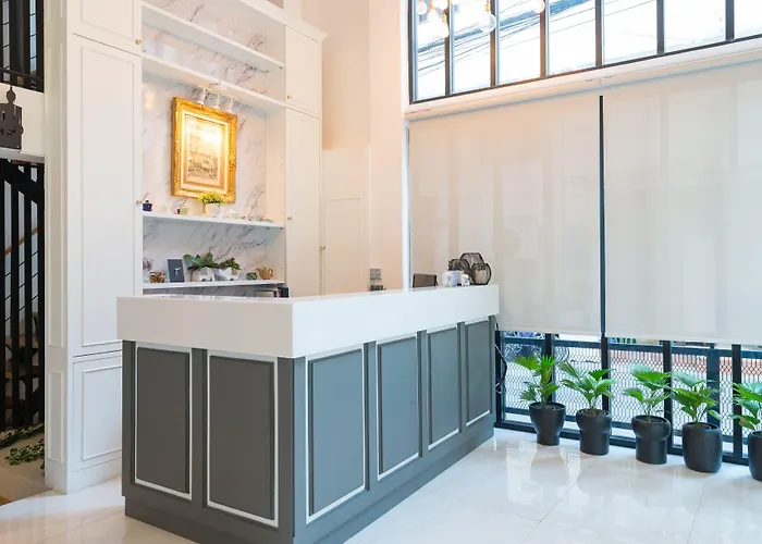 White Ivory Hotel 3*