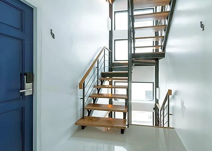 White Ivory Hotel 3*