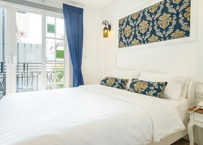 Hotel White Ivory